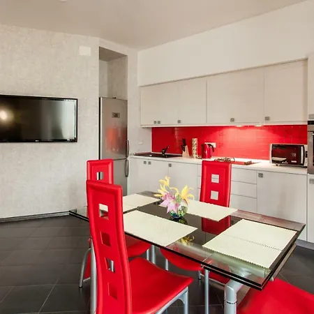 Просторные Апартаменты В Центре, В Районе Екатериненской Площади Apartment Odesa