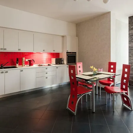 Apartment Просторные Апартаменты В Центре, В Районе Екатериненской Площади *
